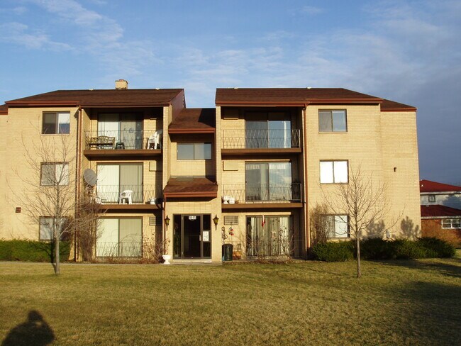 Foto del edificio - 9845 Cordoba Ct