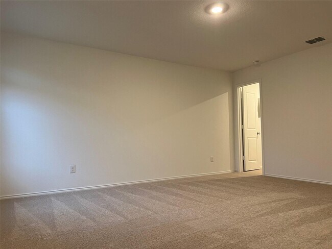 Building Photo - 2836 Slatewood Dr