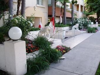NA - 14014 Moorpark St