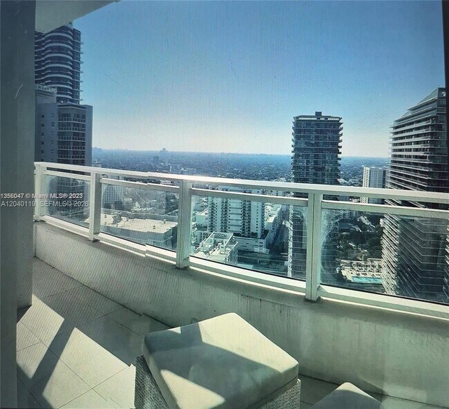 Building Photo - 1080 Brickell Ave