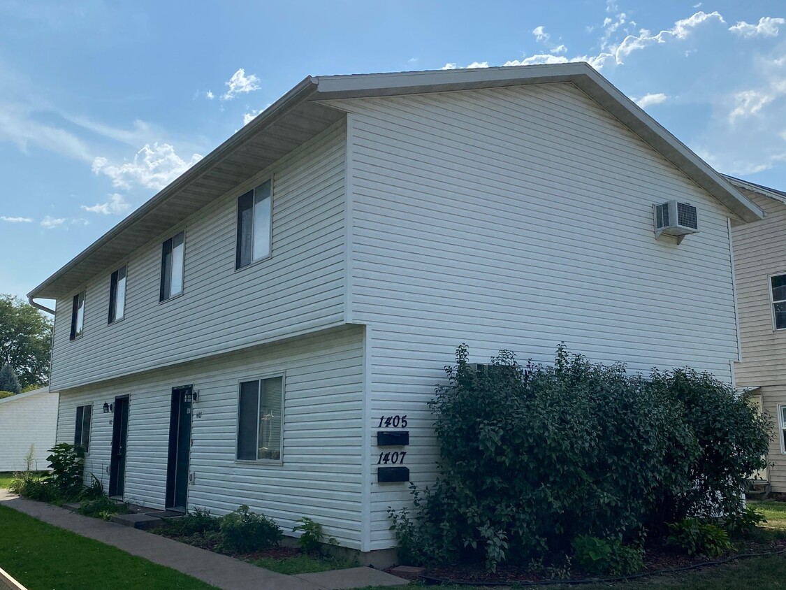 1405 5th Ave S Unit 1405, La Crosse, WI 54601 Apartments in La Crosse