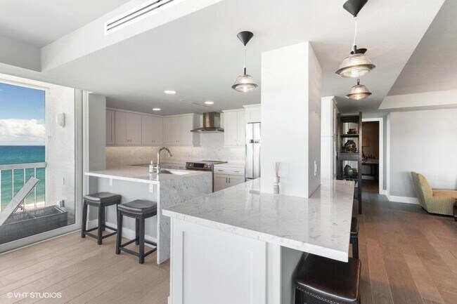 Foto del edificio - 3250 S Ocean Blvd