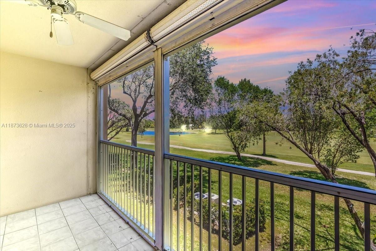 Foto principal - 1201 SW 128th Terrace