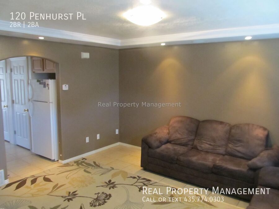 Foto del edificio - 120 Penhurst Pl