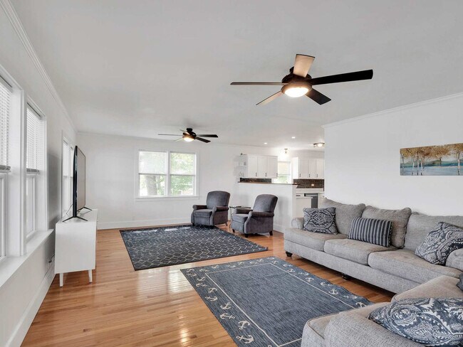 Foto del edificio - 1513 State Rd S-20-457