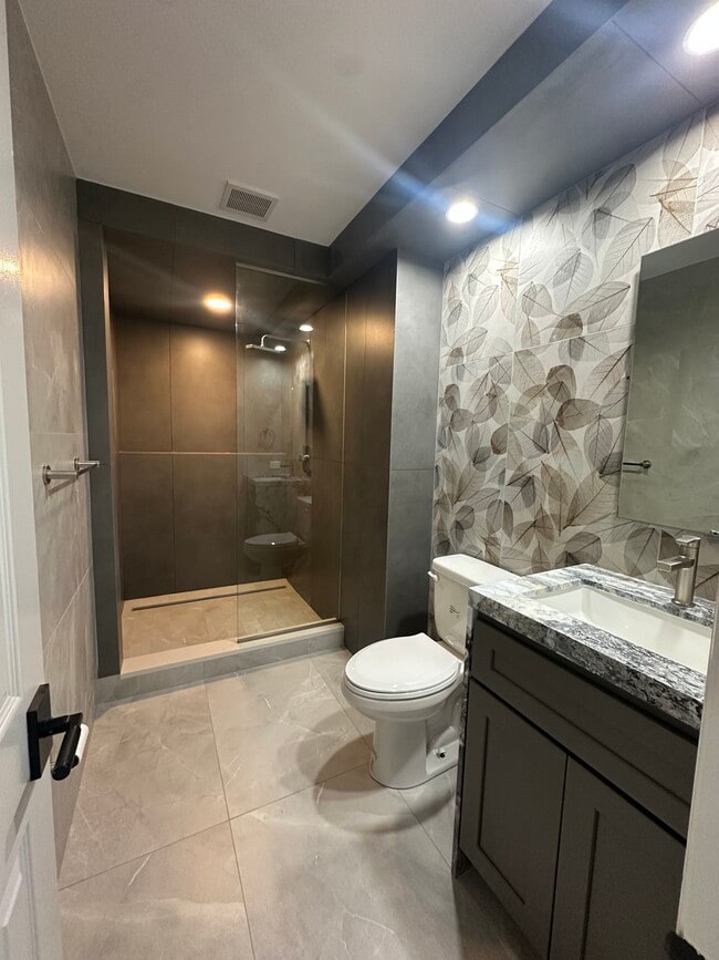 Building Photo - 3014 W Arch St