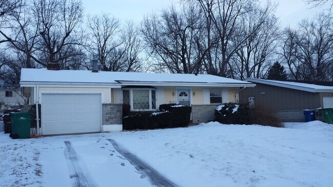 Foto del edificio - $1795.00 / 3br - 3 Bedroom Home in North County Pritchhard (Pritchard)