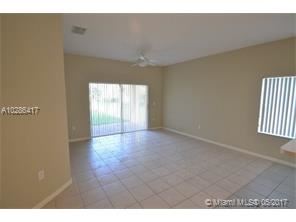 Foto del edificio - 2193 NW 72nd Way