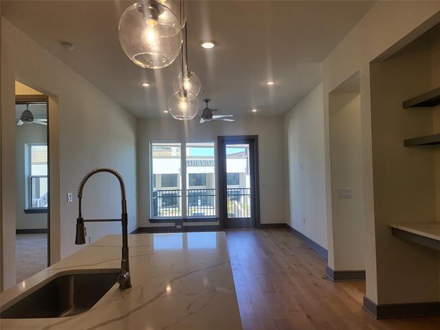 Foto del edificio - 2700 Old Denton Rd