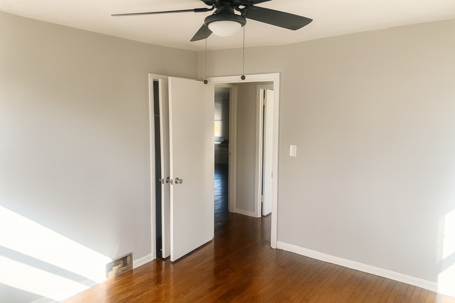 Building Photo - Charming 3-Bedroom Home for Rent in Cleveland