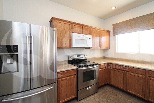 Foto del edificio - 1096 E Parkview Ct
