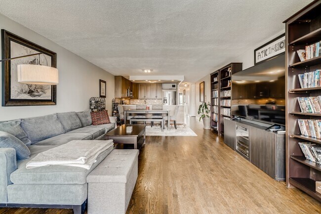 Foto del edificio - 1636 N Wells St