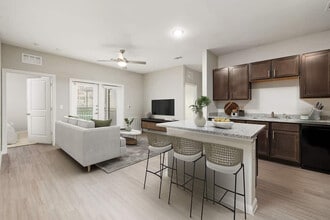 Interior Photo - Oak Creek