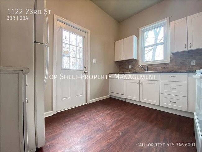 Building Photo - 1122 23rd St