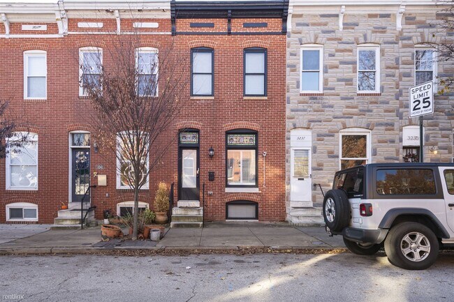 Building Photo - 1 br, 1 bath Townhome - 3239 Fait Avenue C
