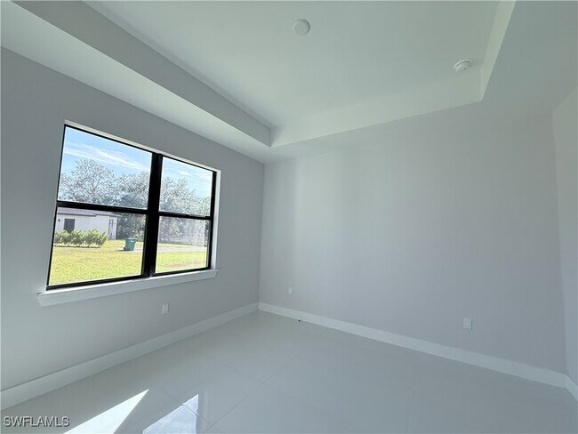 Foto del edificio - 2266 Desoto Blvd S