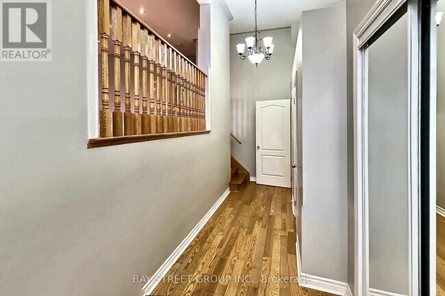 Building Photo - 162 Matthew Boyd Crescent