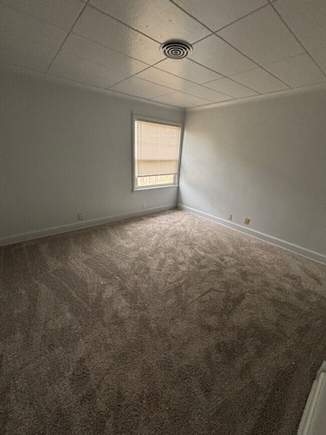 Foto del edificio - 3 Bedroom Home in Newberg