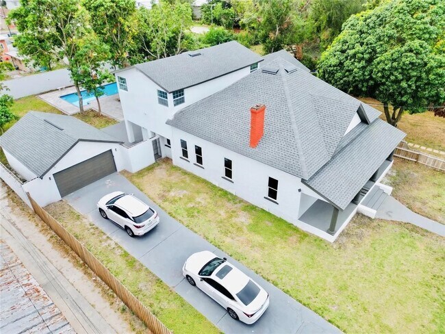 Foto del edificio - 1017 E 19th Ave