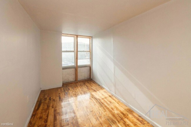 Building Photo - 1089 Flushing Ave