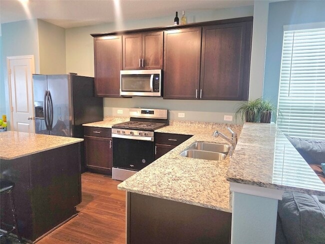 Foto del edificio - 17806 Juneberry Seed St