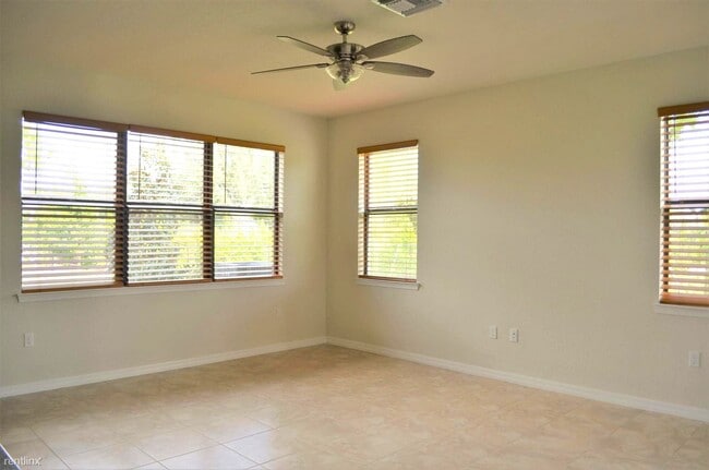Building Photo - 3 br, 2.5 bath House - 4542 San Fratello Cir