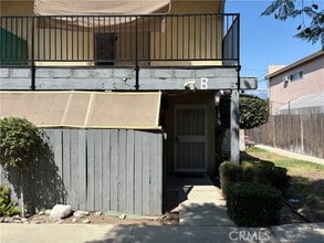 Building Photo - 1123 E La Deney Ct Building Photo - 1123 E La Deney Ct