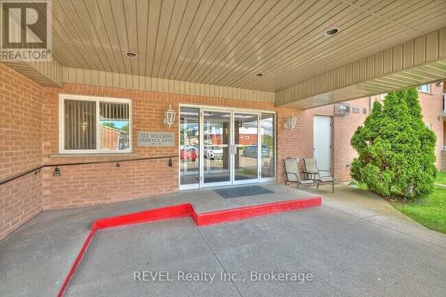 Building Photo - 117 Willson Rd