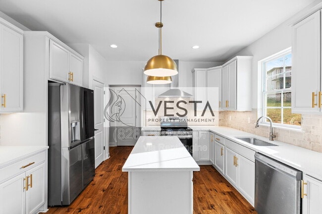 Building Photo - 86 Scott Mdws Dr