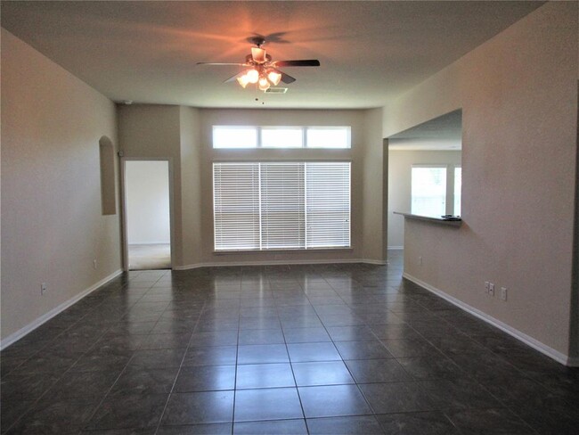Building Photo - 5434 Peppermint Ln