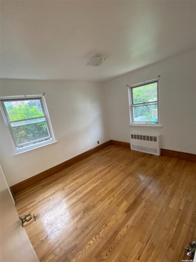 2005 Bogart Ave Unit 1, Bronx, NY 10462 Room for Rent in Bronx, NY