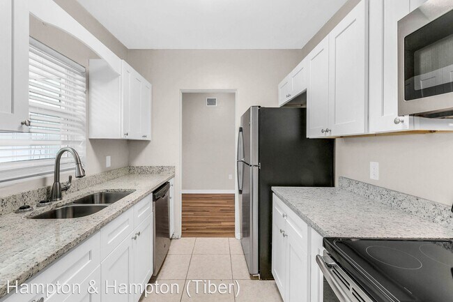 Foto del edificio - 3 br, 2 bath House - 2213 N HIAWASSEE ROAD
