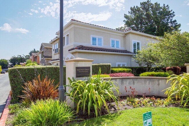 Foto del edificio - 4 Bed / 3 Bath San Bruno home in highly de...