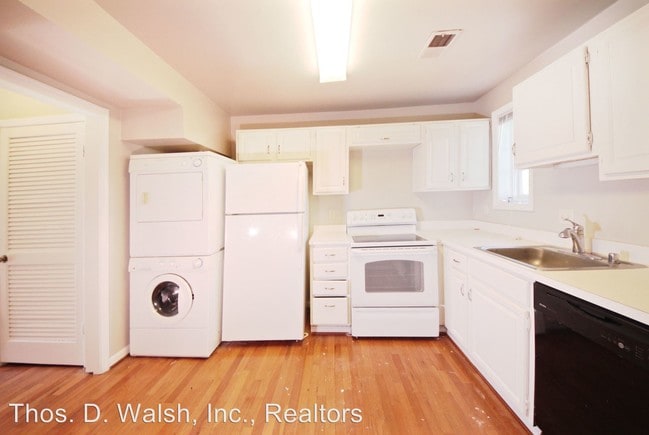 Building Photo - 3 br, 2.5 bath House - 6743 Kenwood Forest Ln