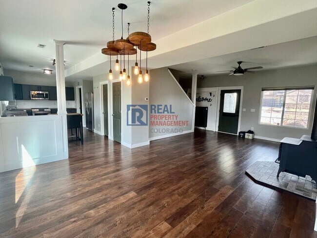 Foto del edificio - 7577 Chasewood Loop