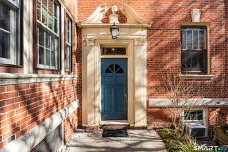 Building Photo - 492 Whitney Ave