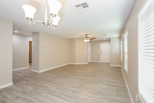 Building Photo - 6523 Copper Smith Ct