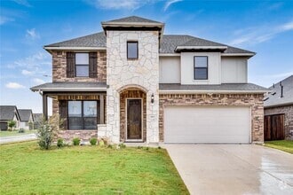 Building Photo - 14100 Pennington Ln