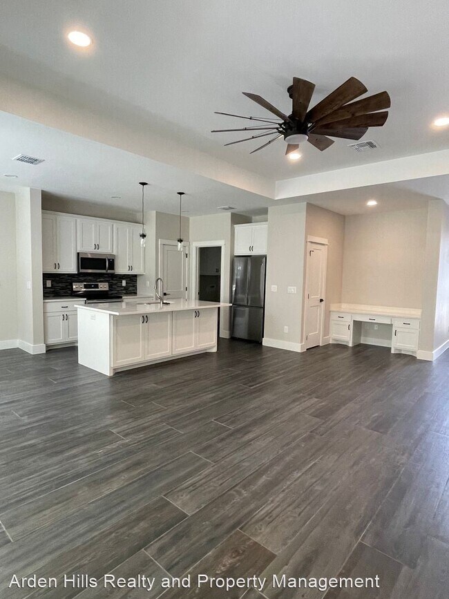 Foto del edificio - 3 br, 2 bath House - 1120 Norfolk