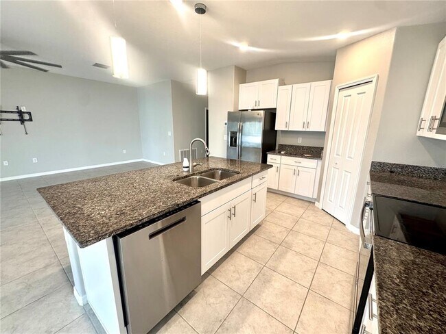 Foto del edificio - 929 Anchor Bend Dr