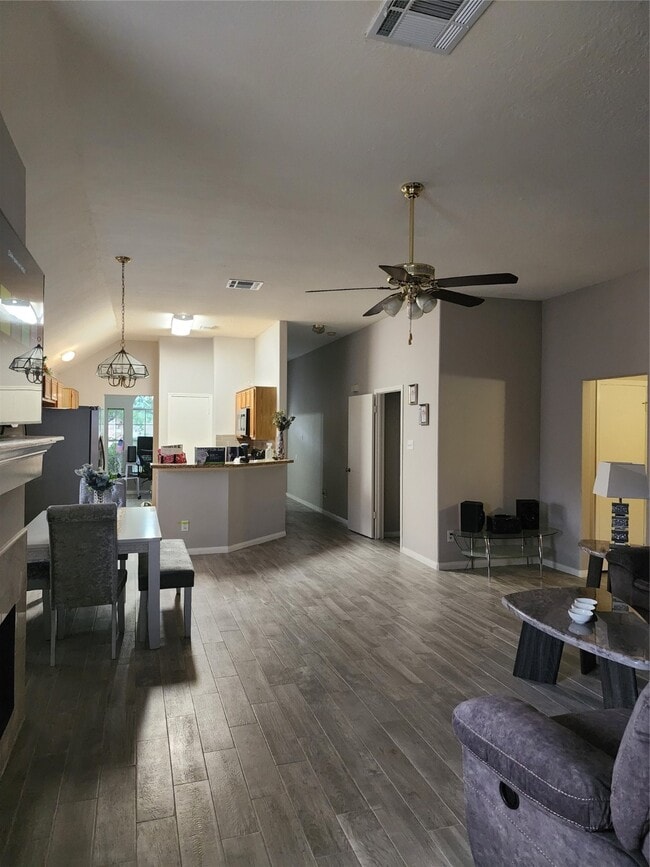 Building Photo - 8835 Aspen Meadow Dr