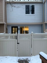 Building Photo - 3974 Lake Run Blvd