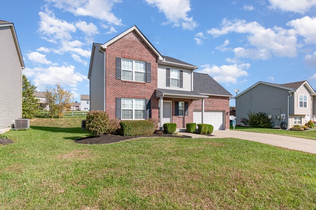 Foto del edificio - 444 Lost Creek Dr