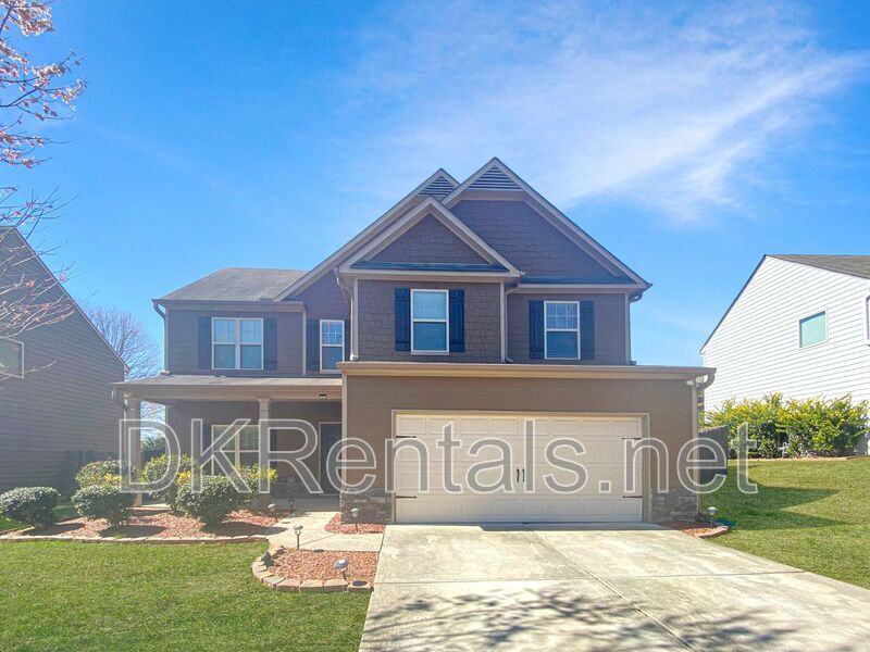 Primary Photo - 2743 Lake Park Ridge W