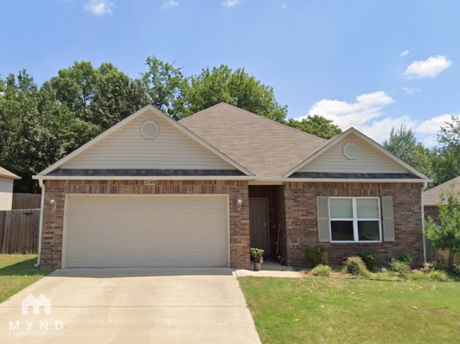 Building Photo - 2240 Mary Alice Dr