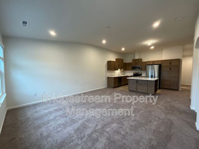 Building Photo - 1677 S Golden Clove Bnd