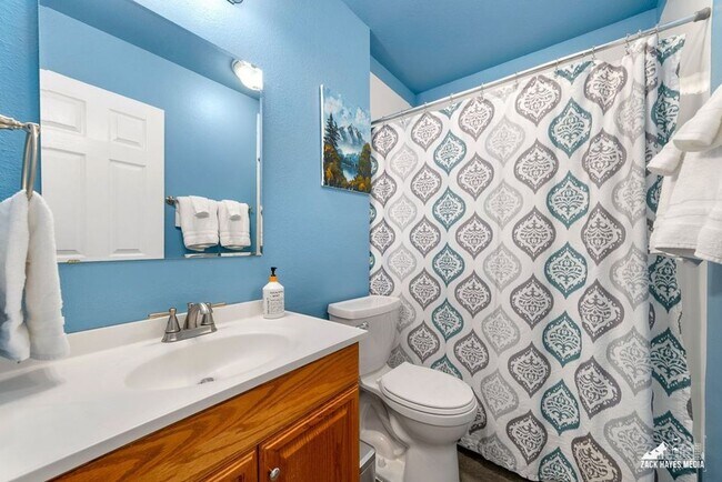 Foto del edificio - 3419 Murphy Cir