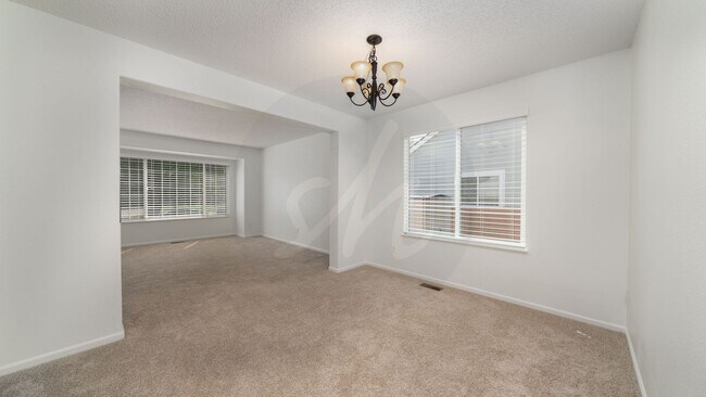 Building Photo - Updated two story home in The Colorado Spr...