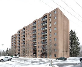 Building Photo - Parkside Tower