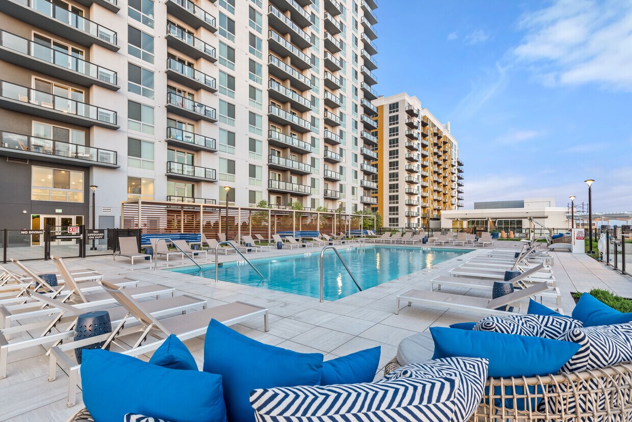 Escape Harbor Point 880 Pacific St Stamford, CT